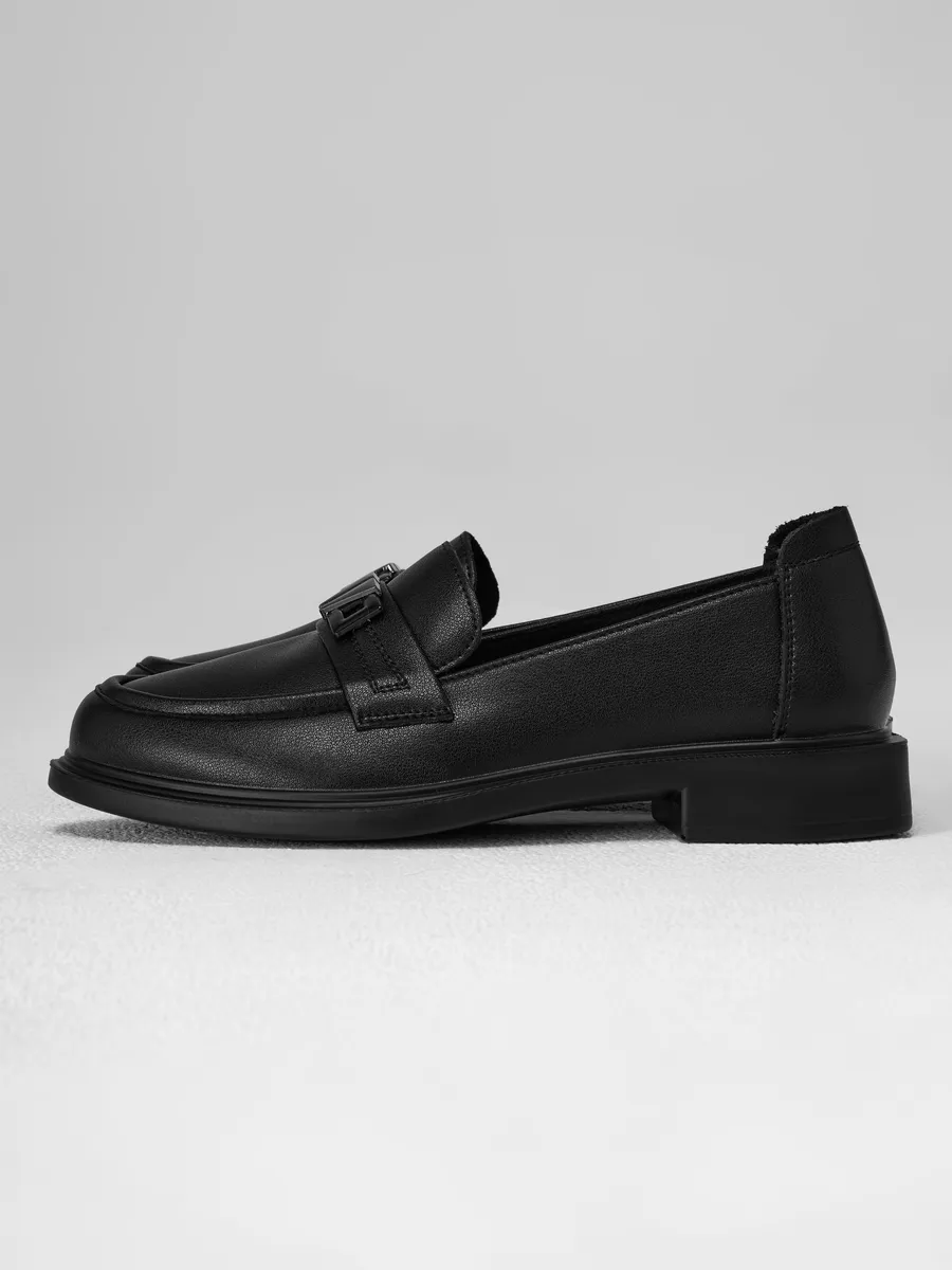 Лоферы женские натуральная кожа черные осенние CV392-020