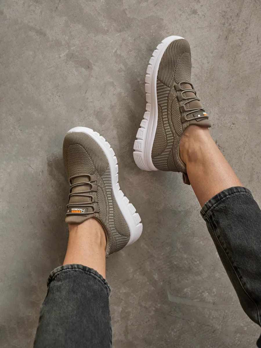 Кроссовки женские спортивные летние дышащие для фитнеса RA043-011