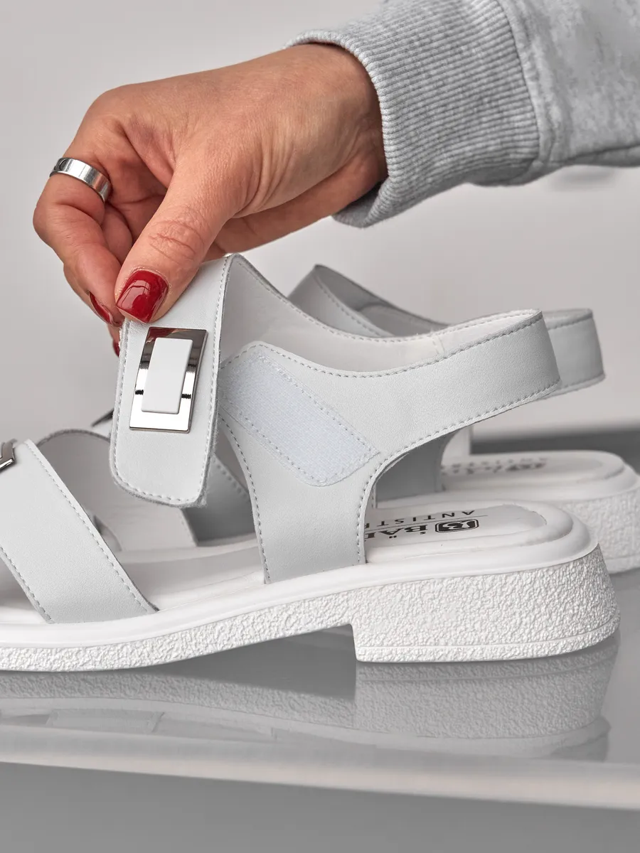 Босоножки женские летние на каблуке EA091-013k