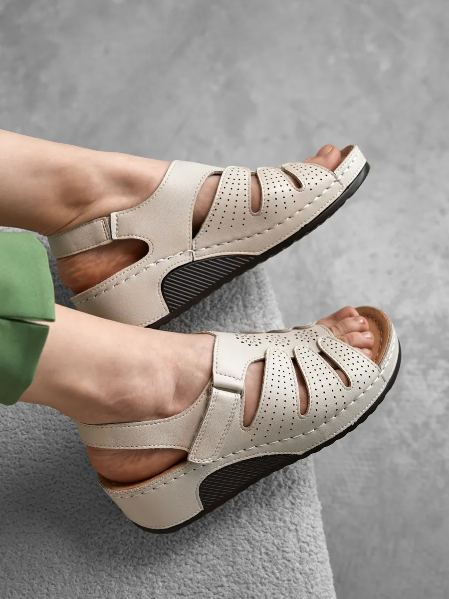 Босоножки женские летние на танкетке натуральная кожа 31W31-6-022