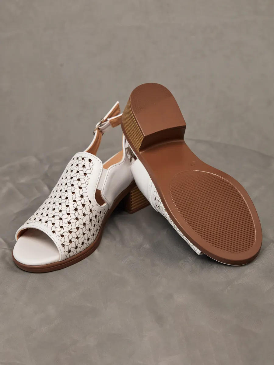 Босоножки женские летние натуральная кожа белые на каблуке 51BKE31-5-112k