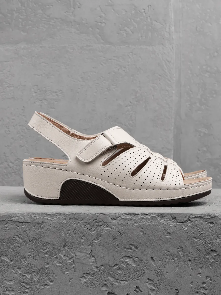 Босоножки женские летние на танкетке натуральная кожа 31W31-6-022