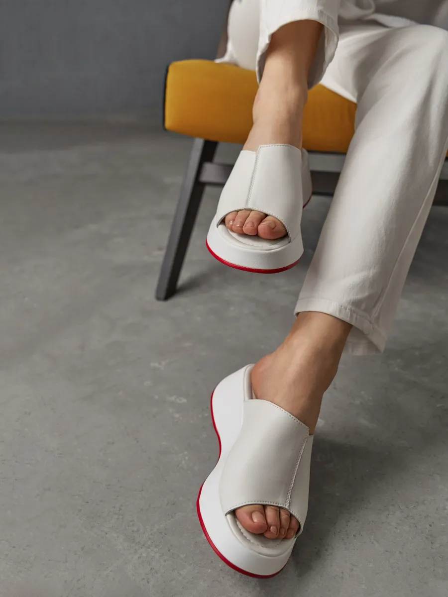 Сабо женские кожаные на платформе летние медицинские UQX-41244-2B-SP