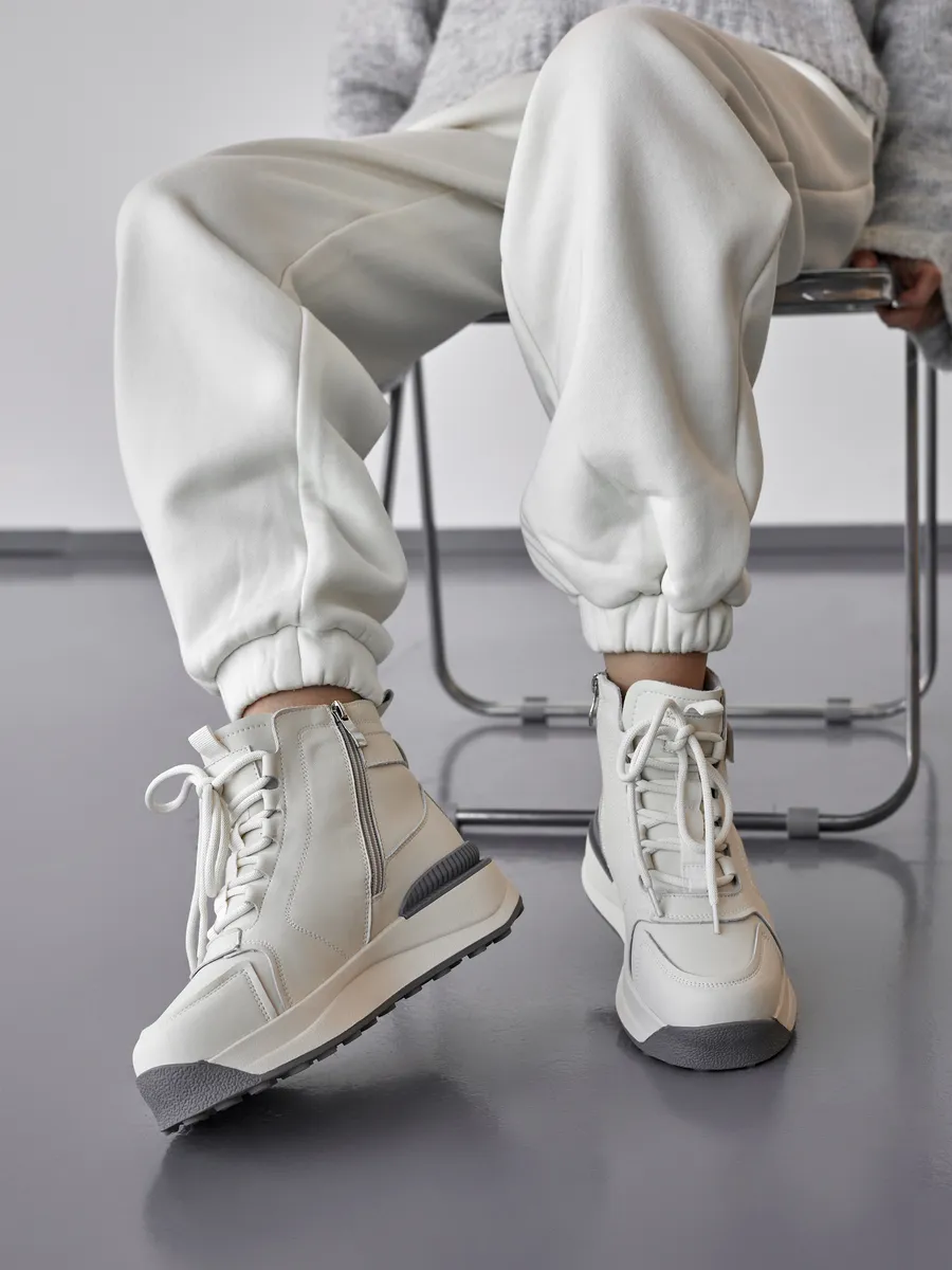 Ботинки женские зимние натуральная кожа спортивные 42-ZBE34-1-111