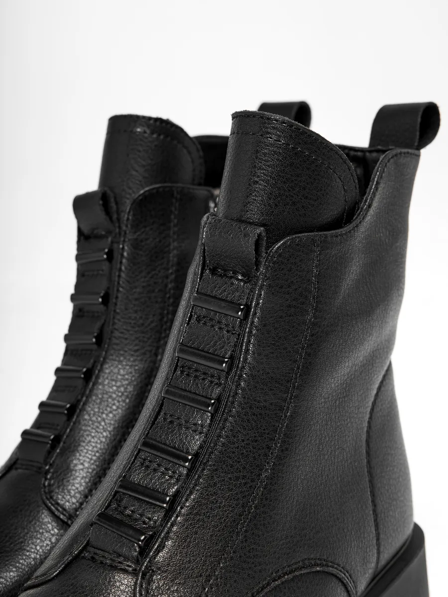 Ботинки женские зимние натуральная кожа на каблуке черные 25-ZBA9-3-101