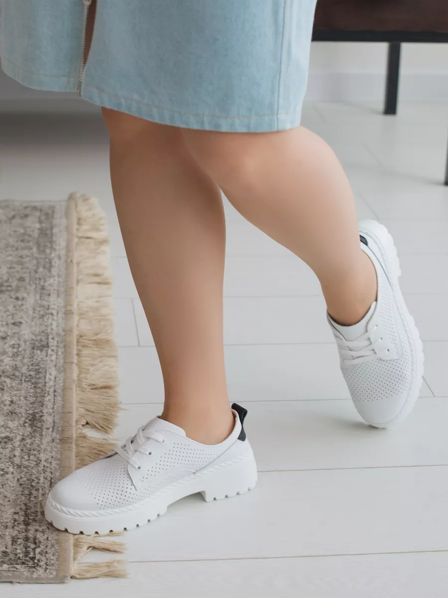 Туфли женские летние на низком каблуке с перфорацией FL2016-4