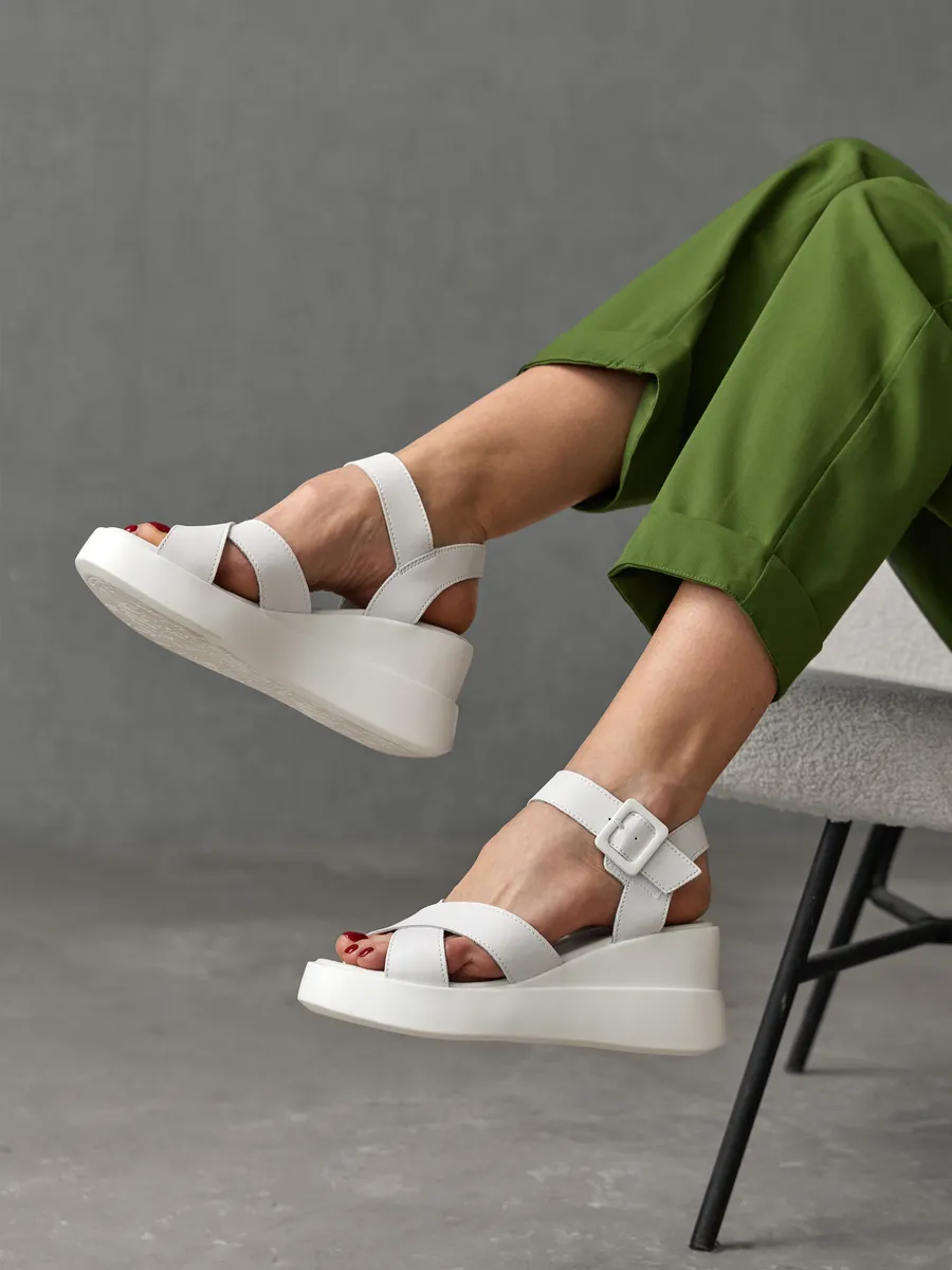 Босоножки женские летние натуральная кожа на платформе UTL-22142-1B-SP