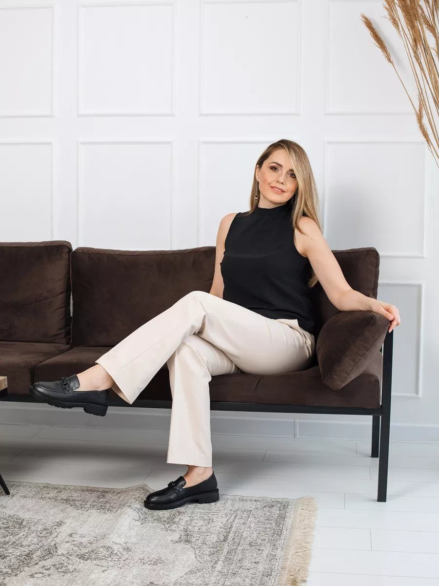 Лоферы женские натуральная кожа весна черные GC105-020