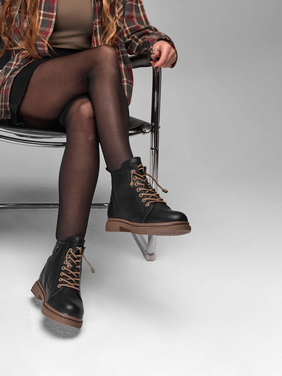 Ботинки женские зимние натуральная кожа на каблуке 25-ZBU12-9-1013